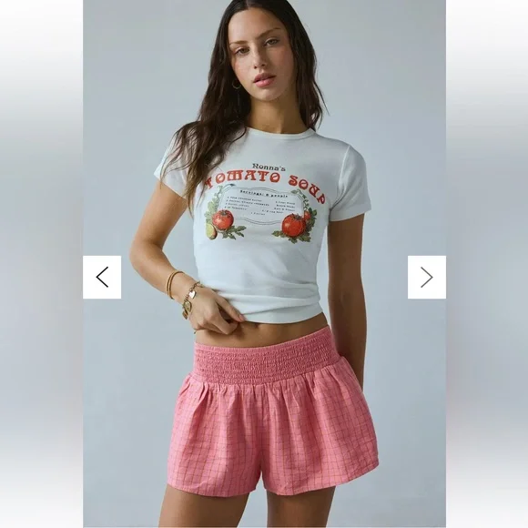 Kimchi Blue Caroline Smocked Waistband Linen-Blend Short - Picture 3 of 7